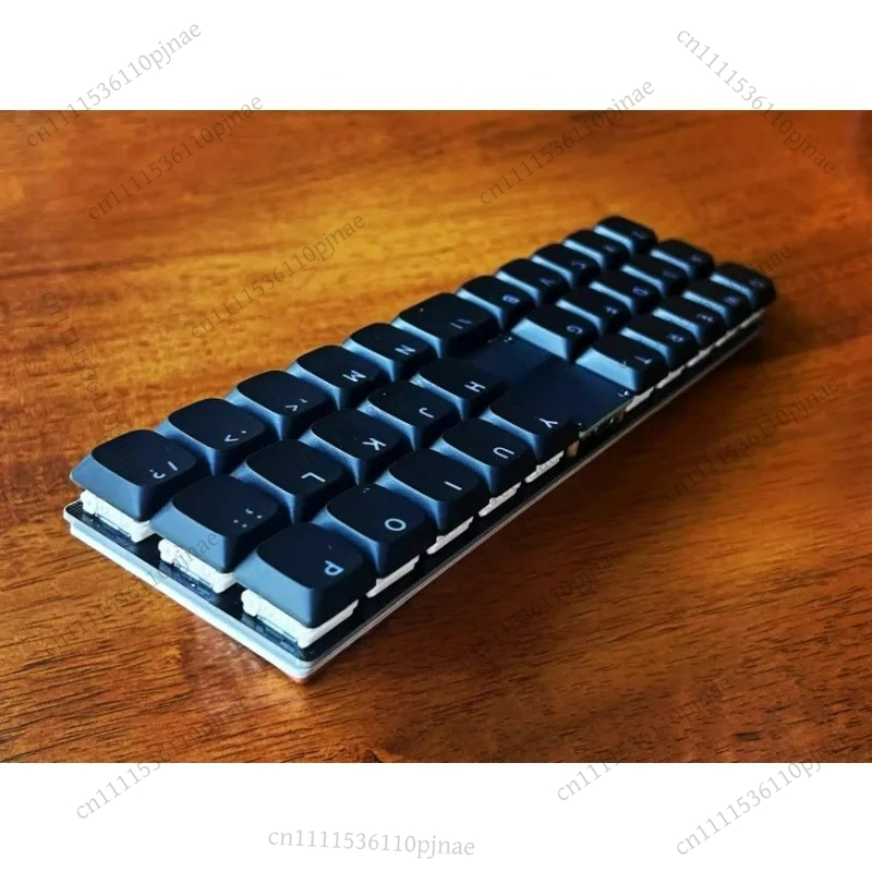 P31n/P30a Low Profile-toetsenb - Gaming Keyboard Ergonomics recensie en prijs