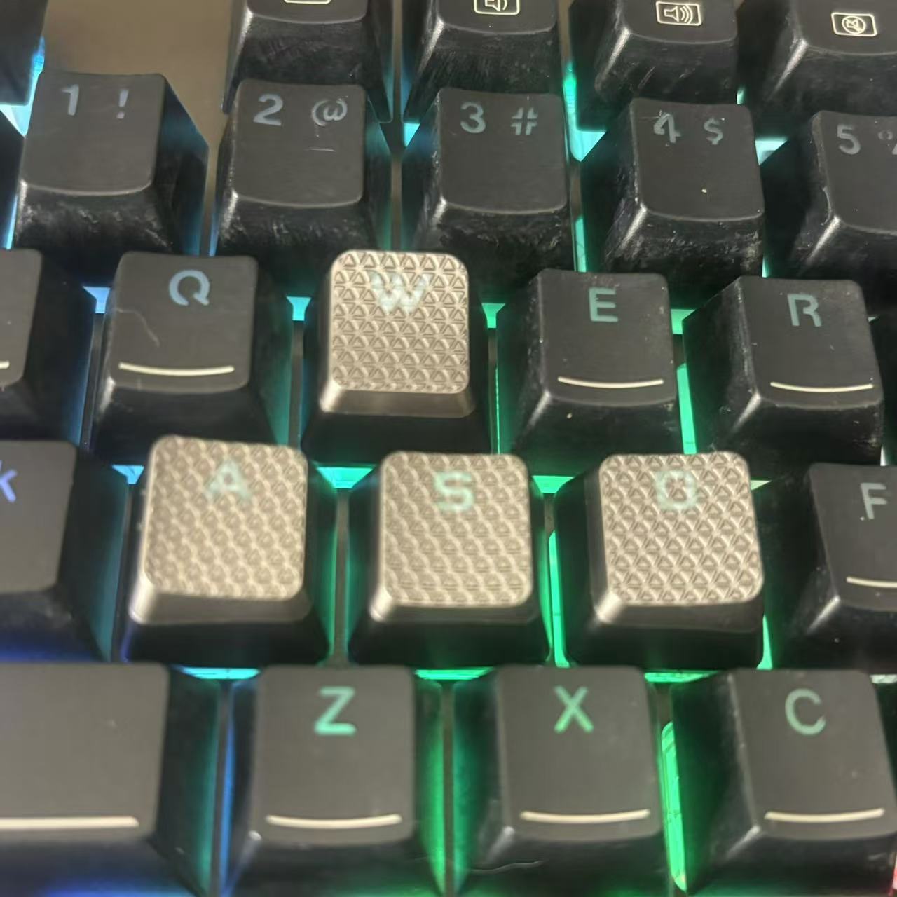 10 verlichte keycaps voor Cors - Gaming Keyboard Corsair recensie en prijs