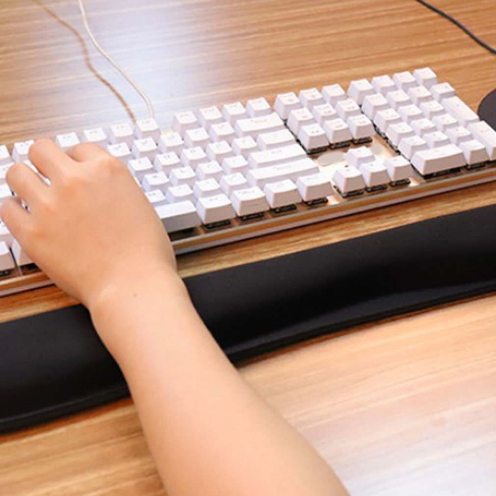 Traagschuim Toetsenbord Polsst - Gaming Keyboard Hand recensie en prijs