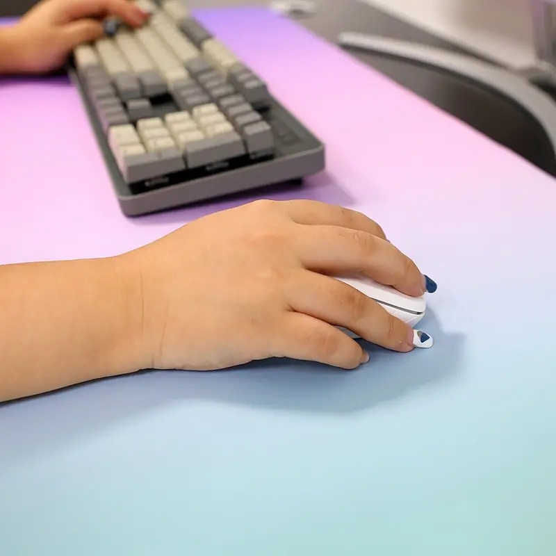 Muismat met polssteun, toetsen - Gaming Keyboard Hand recensie en prijs